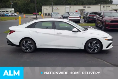 More photos of 2025 Hyundai Elantra SEL Convenience at ALM Hyundai Lumberton, NC