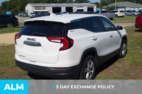 Another view of 2024 GMC Terrain SLE for sale in Lumberton, NC at ALM Hyundai Lumberton