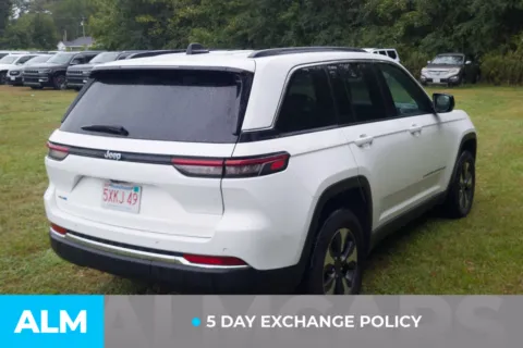Another view of 2024 Jeep Grand Cherokee 4xe for sale in Lumberton, NC at ALM Hyundai Lumberton