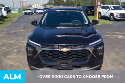 Photos of 2025 Chevrolet Trax LT for sale in Lumberton, NC at ALM Hyundai Lumberton