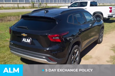 Another view of 2025 Chevrolet Trax LT for sale in Lumberton, NC at ALM Hyundai Lumberton