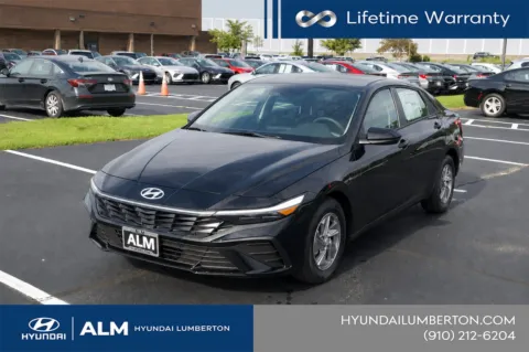 Black 2026 Hyundai Elantra SE for sale in Lumberton, NC