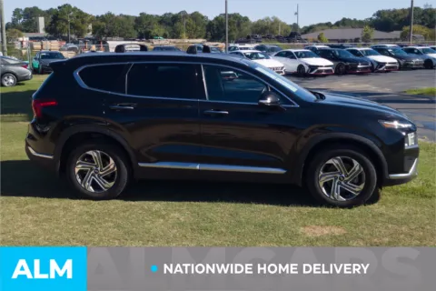 More photos of 2022 Hyundai Santa Fe SEL at ALM Hyundai Lumberton, NC