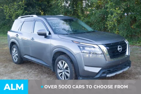 Photos of 2025 Nissan Pathfinder SL for sale in Lumberton, NC at ALM Hyundai Lumberton