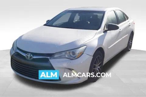 Black 2017 Toyota Camry XLE for sale in Lumberton, NC
