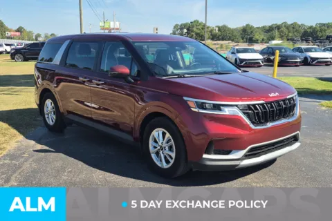 Another view of 2022 Kia Carnival LXS for sale in Lumberton, NC at ALM Hyundai Lumberton