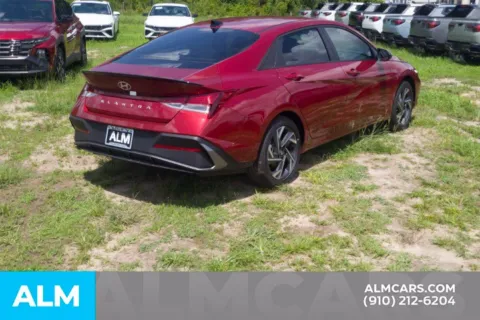 More photos of 2025 Hyundai Elantra SEL Sport at ALM Hyundai Lumberton, NC