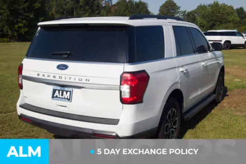 Another view of 2024 Ford Expedition XLT for sale in Lumberton, NC at ALM Hyundai Lumberton