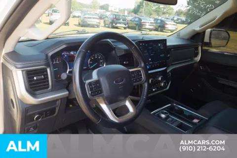 More photos of 2024 Ford Expedition XLT at ALM Hyundai Lumberton, NC