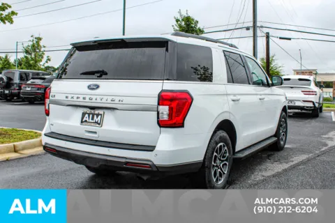 More photos of 2024 Ford Expedition XLT at ALM Hyundai Lumberton, NC