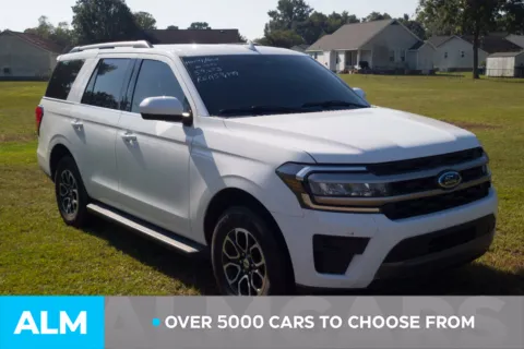 Photos of 2024 Ford Expedition XLT for sale in Lumberton, NC at ALM Hyundai Lumberton