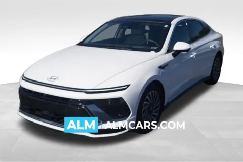 White 2025 Hyundai Sonata Hybrid Limited for sale in Lumberton, NC
