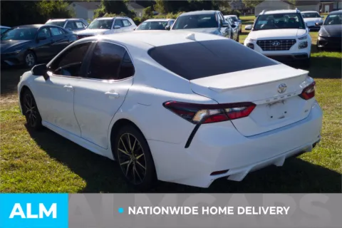 More photos of 2021 Toyota Camry SE at ALM Hyundai Lumberton, NC