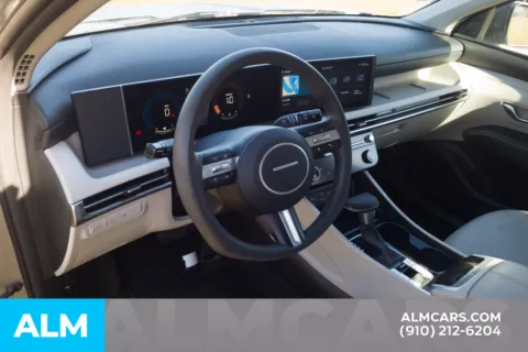More photos of 2025 Hyundai Tucson SEL at ALM Hyundai Lumberton, NC