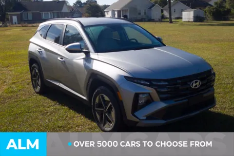 Photos of 2025 Hyundai Tucson SEL for sale in Lumberton, NC at ALM Hyundai Lumberton
