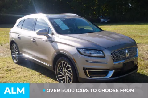 Photos of 2020 Lincoln Nautilus Reserve for sale in Lumberton, NC at ALM Hyundai Lumberton