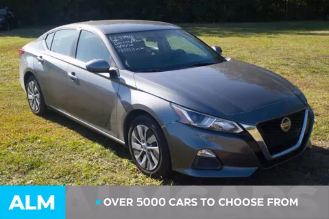 Photos of 2020 Nissan Altima 2.5 S for sale in Lumberton, NC at ALM Hyundai Lumberton