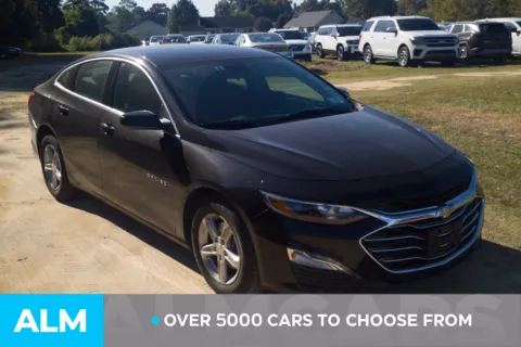 Photos of 2024 Chevrolet Malibu LT for sale in Lumberton, NC at ALM Hyundai Lumberton