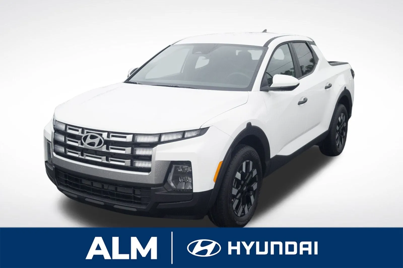 White 2025 Hyundai Santa Cruz SE for sale in Lumberton, NC