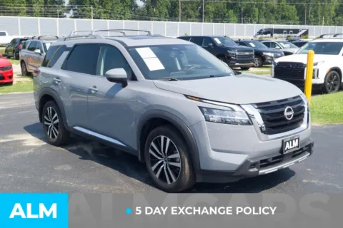 More photos of 2023 Nissan Pathfinder Platinum at ALM Hyundai Lumberton, NC