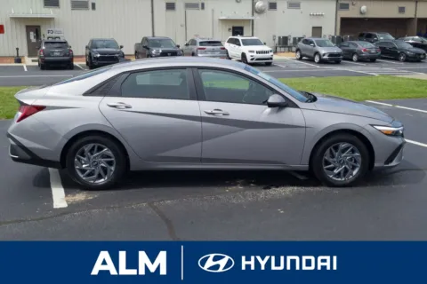 More photos of 2025 Hyundai Elantra Hybrid Blue at ALM Hyundai Lumberton, NC