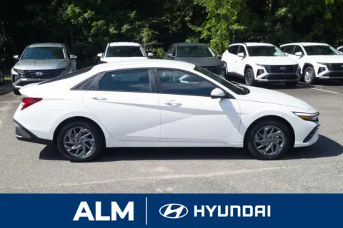 More photos of 2025 Hyundai Elantra Hybrid Blue at ALM Hyundai Lumberton, NC