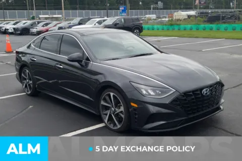 More photos of 2021 Hyundai Sonata SEL Plus at ALM Hyundai Lumberton, NC