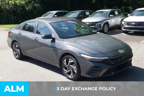 More photos of 2025 Hyundai Elantra SEL Sport at ALM Hyundai Lumberton, NC