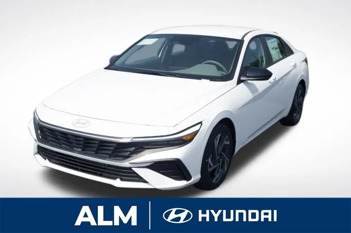 White 2025 Hyundai Elantra SEL Sport for sale in Lumberton, NC