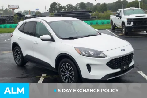 More photos of 2021 Ford Escape Plug-In Hybrid SE at ALM Hyundai Lumberton, NC
