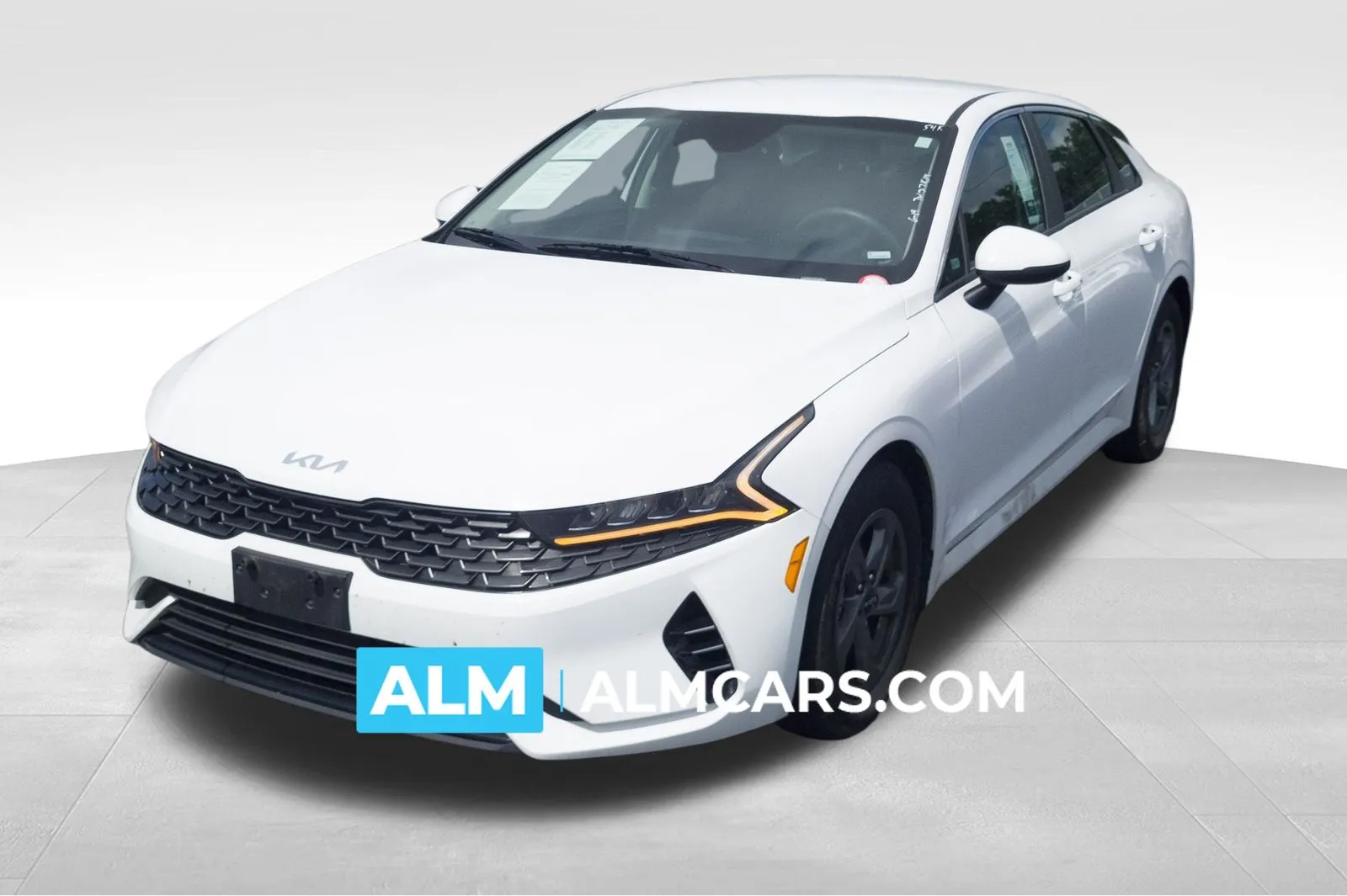 White 2023 Kia K5 LXS for sale in Lumberton, NC