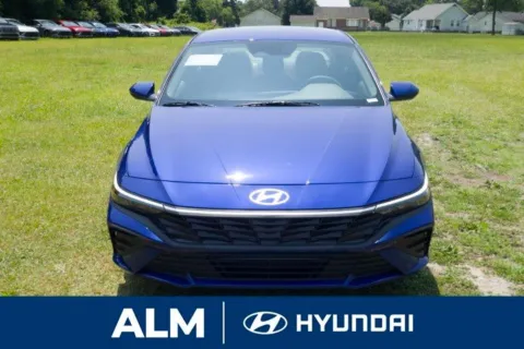 Photos of 2025 Hyundai Elantra SE for sale in Lumberton, NC at ALM Hyundai Lumberton