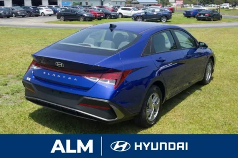 More photos of 2025 Hyundai Elantra SE at ALM Hyundai Lumberton, NC