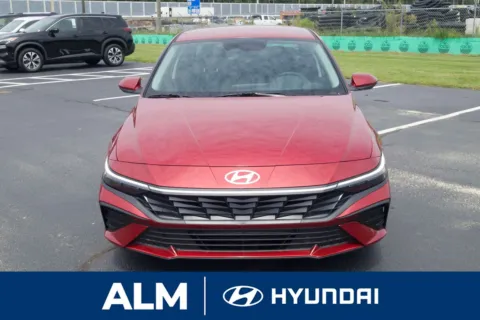 Photos of 2025 Hyundai Elantra SE for sale in Lumberton, NC at ALM Hyundai Lumberton