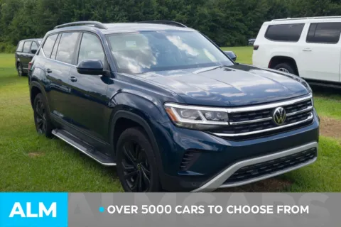 Another view of 2022 Volkswagen Atlas 3.6L V6 SE w/Technology for sale in Lumberton, NC at ALM Hyundai Lumberton