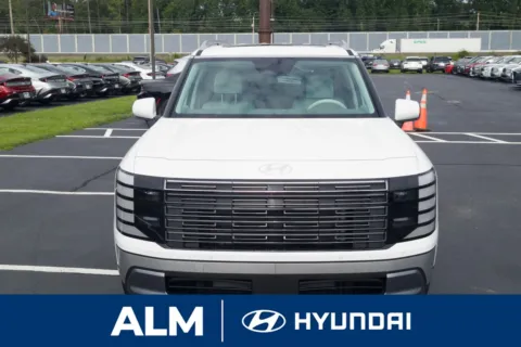 Photos of 2026 Hyundai Palisade SEL for sale in Lumberton, NC at ALM Hyundai Lumberton