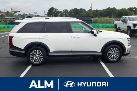 More photos of 2026 Hyundai Palisade SEL at ALM Hyundai Lumberton, NC