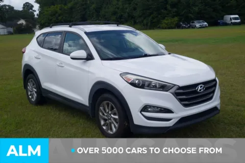 Another view of 2016 Hyundai Tucson SE for sale in Lumberton, NC at ALM Hyundai Lumberton
