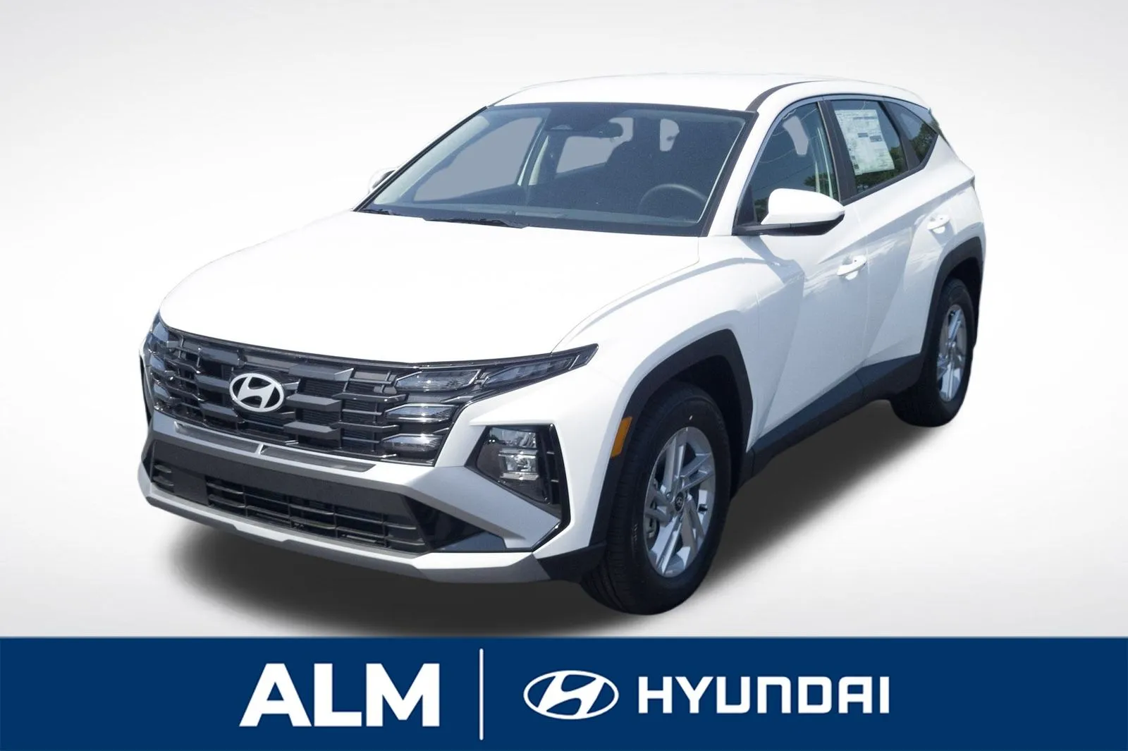 White 2025 Hyundai Tucson SE for sale in Lumberton, NC