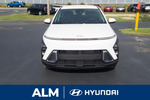Photos of 2026 Hyundai Kona SE for sale in Lumberton, NC at ALM Hyundai Lumberton