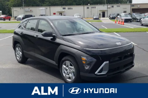Another view of 2026 Hyundai Kona SE for sale in Lumberton, NC at ALM Hyundai Lumberton