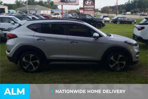 More photos of 2017 Hyundai Tucson Limited at ALM Hyundai Lumberton, NC