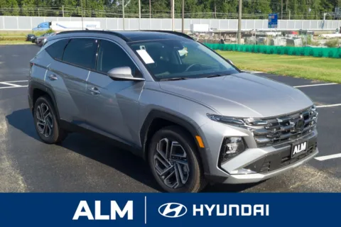 Another view of 2025 Hyundai Tucson Hybrid Limited for sale in Lumberton, NC at ALM Hyundai Lumberton