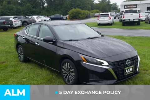 More photos of 2024 Nissan Altima 2.5 SV at ALM Hyundai Lumberton, NC