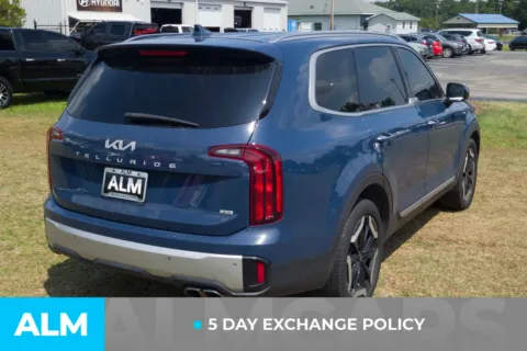 More photos of 2024 Kia Telluride S at ALM Hyundai Lumberton, NC