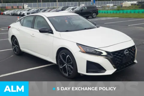 More photos of 2024 Nissan Altima 2.5 SR at ALM Hyundai Lumberton, NC