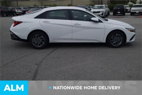 More photos of 2024 Hyundai Elantra Hybrid Blue at ALM Hyundai Lumberton, NC