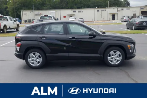 More photos of 2026 Hyundai Kona SE at ALM Hyundai Lumberton, NC