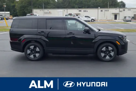 More photos of 2026 Hyundai Santa Fe Hybrid SE at ALM Hyundai Lumberton, NC