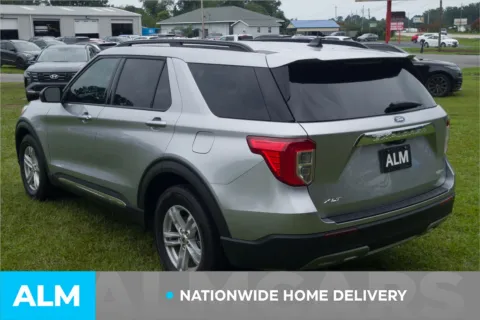More photos of 2023 Ford Explorer XLT at ALM Hyundai Lumberton, NC